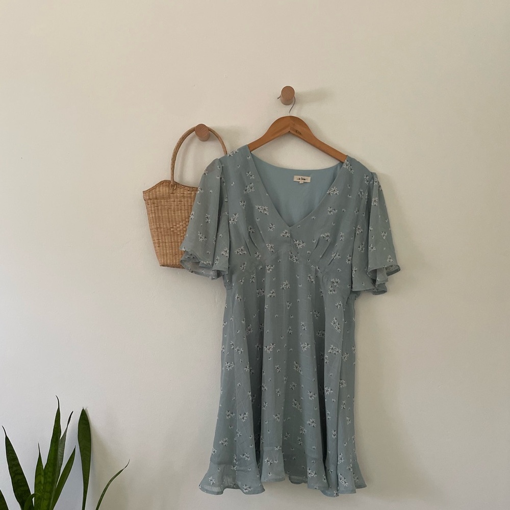 Breath of youth blue floral sundress